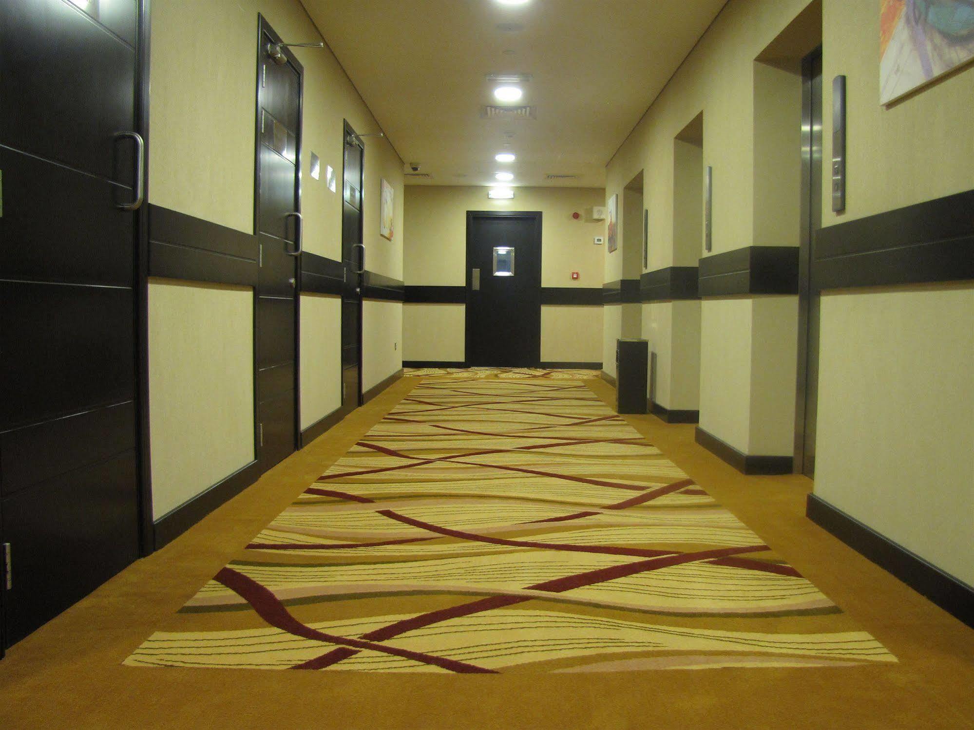 Hotel Paragon 3*