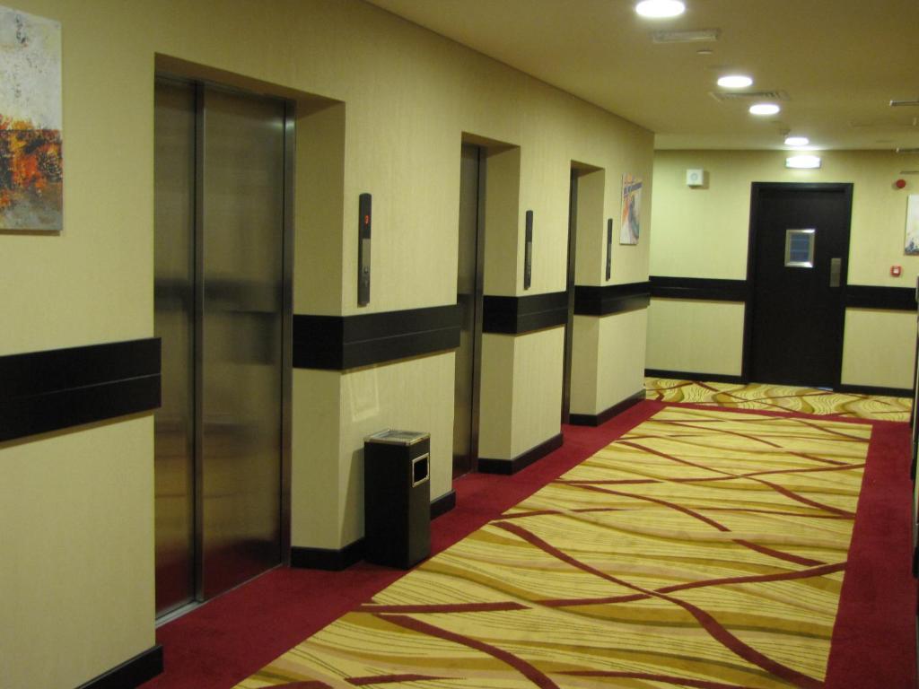 Paragon Hotel